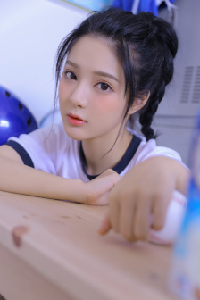 明星专题：姜欣雨